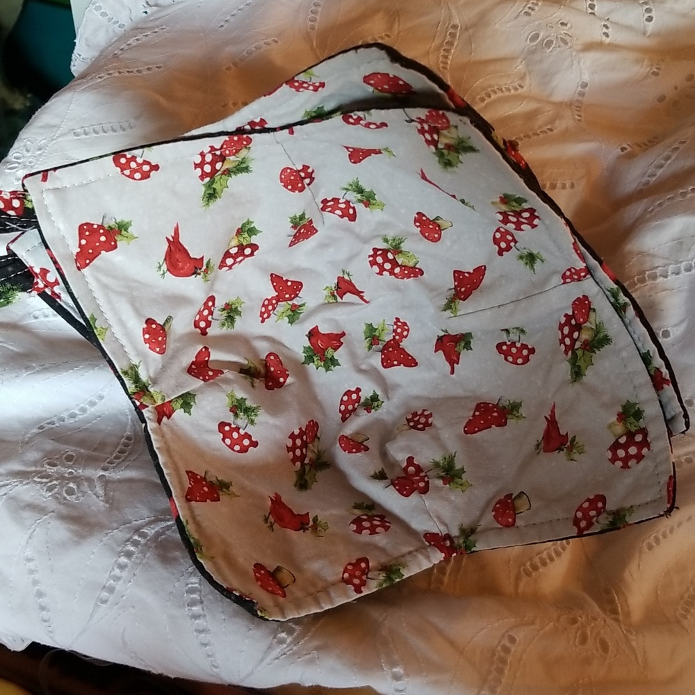 Red Strawberry & Cardinal Print Cotton Bowl Cozies